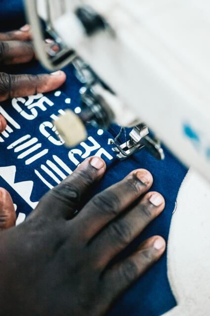 Baumwollbekleidungsproduktion in Uganda für Umoja TSG Hoffenheim